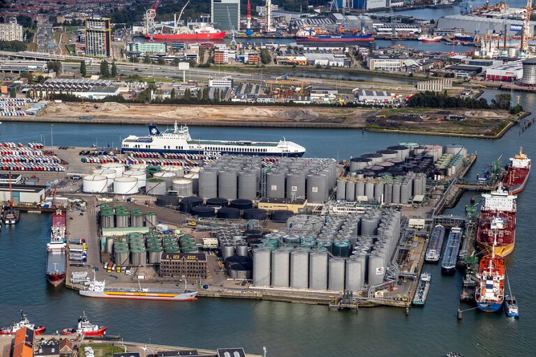 Power2X and Advario to Develop Largest e-SAF Production Hub in Port of Rotterdam