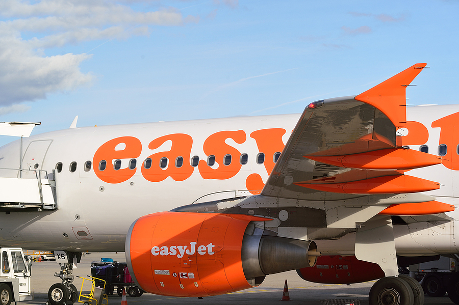 Easyjet, Renavia and WFS sign MoU for supply of SAF