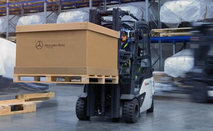 DB Schenker supplies Mercedes with record SAF volume