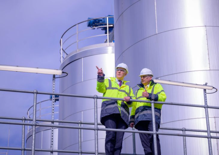 First Minister visits Celtic Renewables’ Grangemouth bioethanol plant