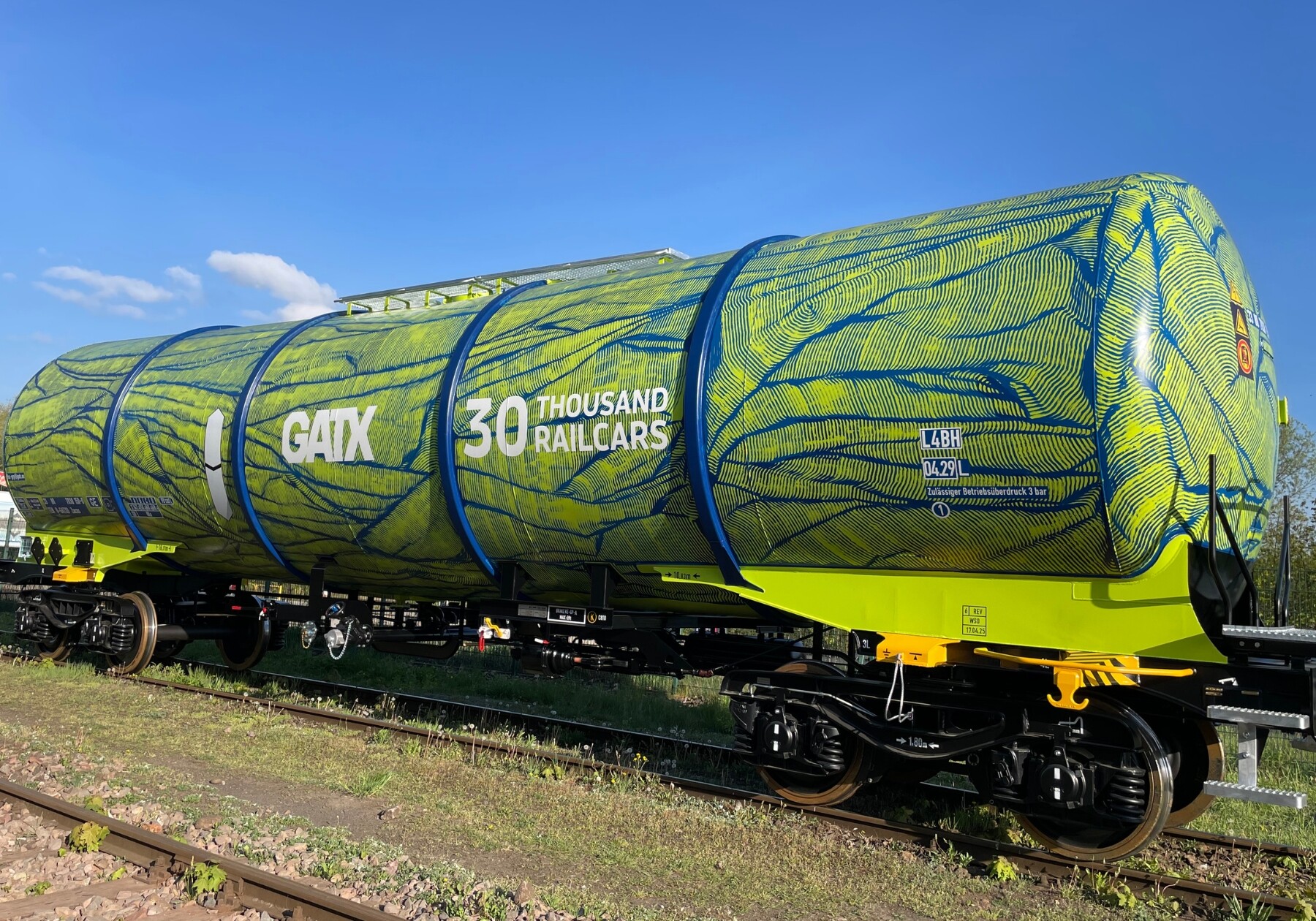 GATX Rail Europe orders 450 tank cars for European renewable fuel distribution